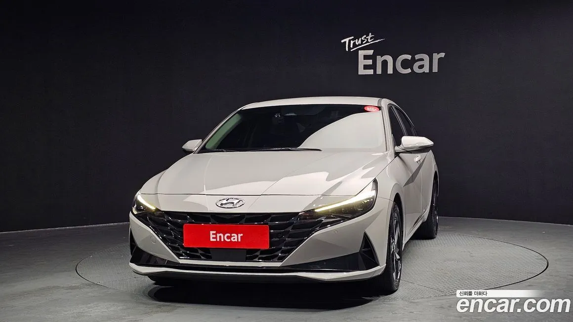 Hyundai AVANTE — фото 8