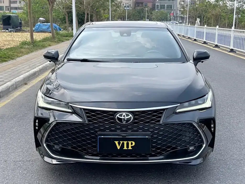Toyota Avalon 2023 из CN, фото 3