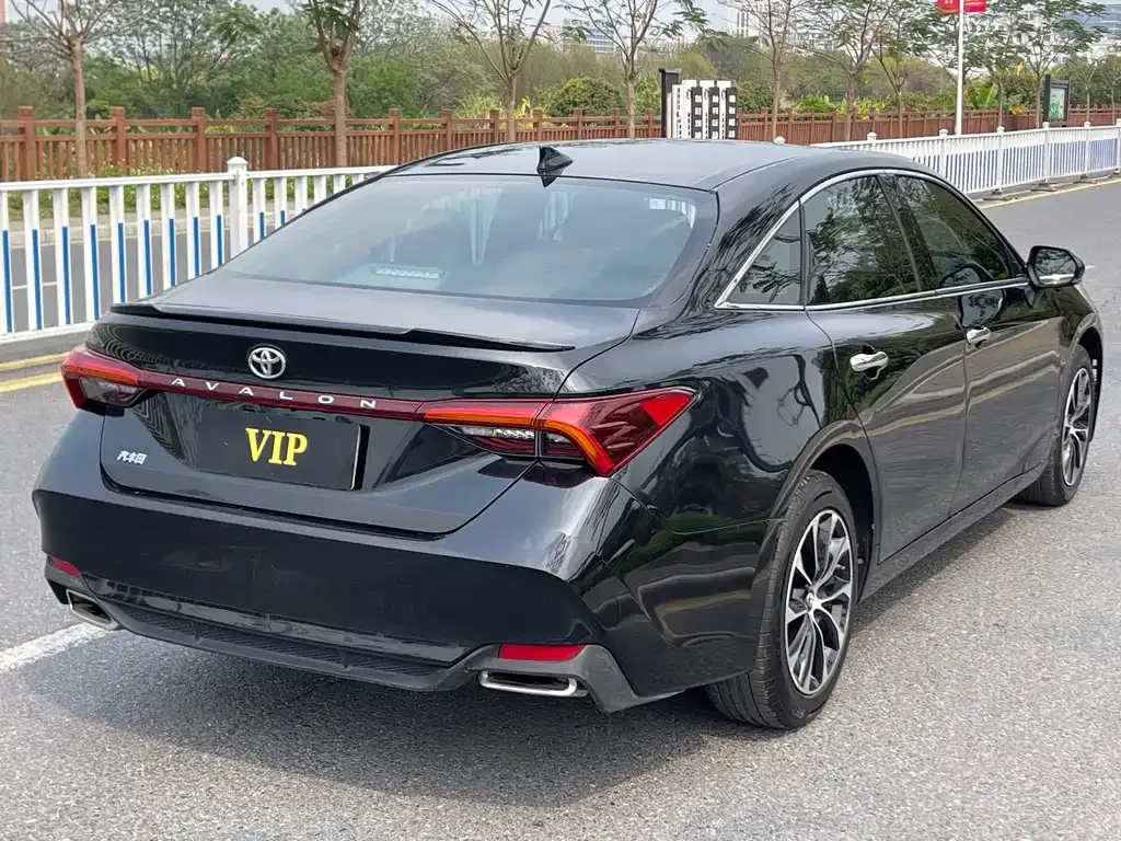 Toyota Avalon 2023 из CN, фото 7