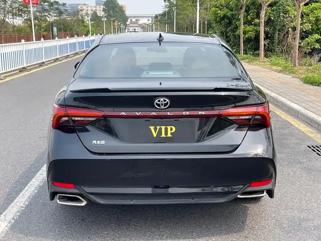 Toyota Avalon 2023 из CN, фото 9