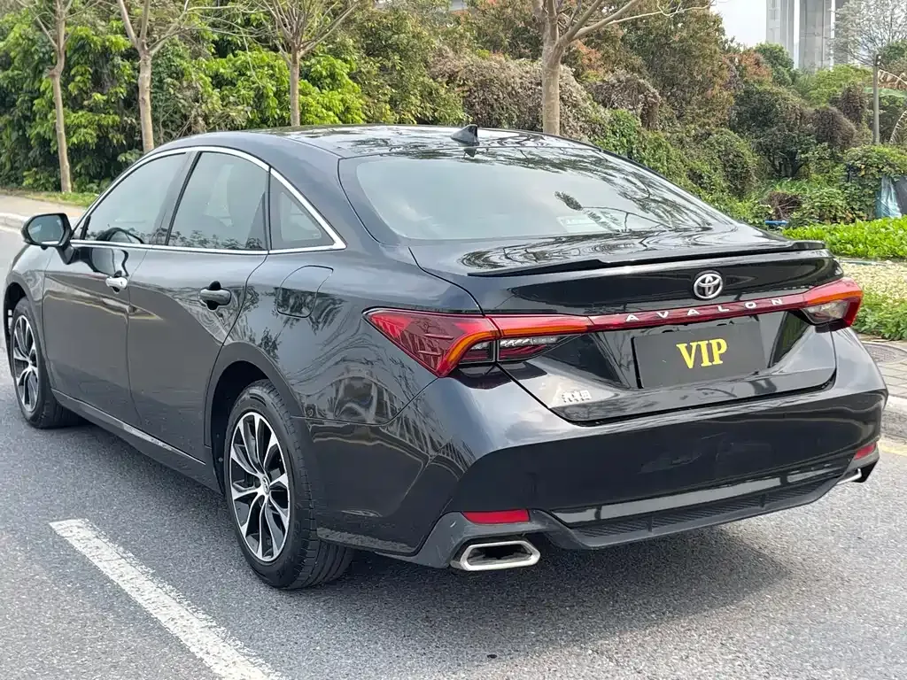 Toyota Avalon 2023 из CN, фото 8