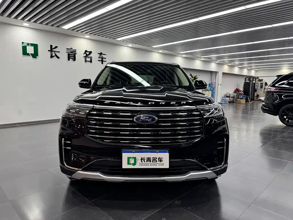 Ford Explorer 2023 из CN, фото 9