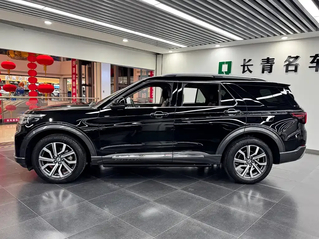 Ford Explorer 2023 из CN, фото 8