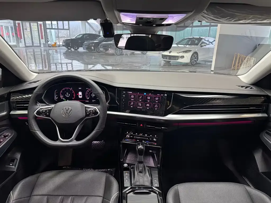 Volkswagen Passat — фото 4