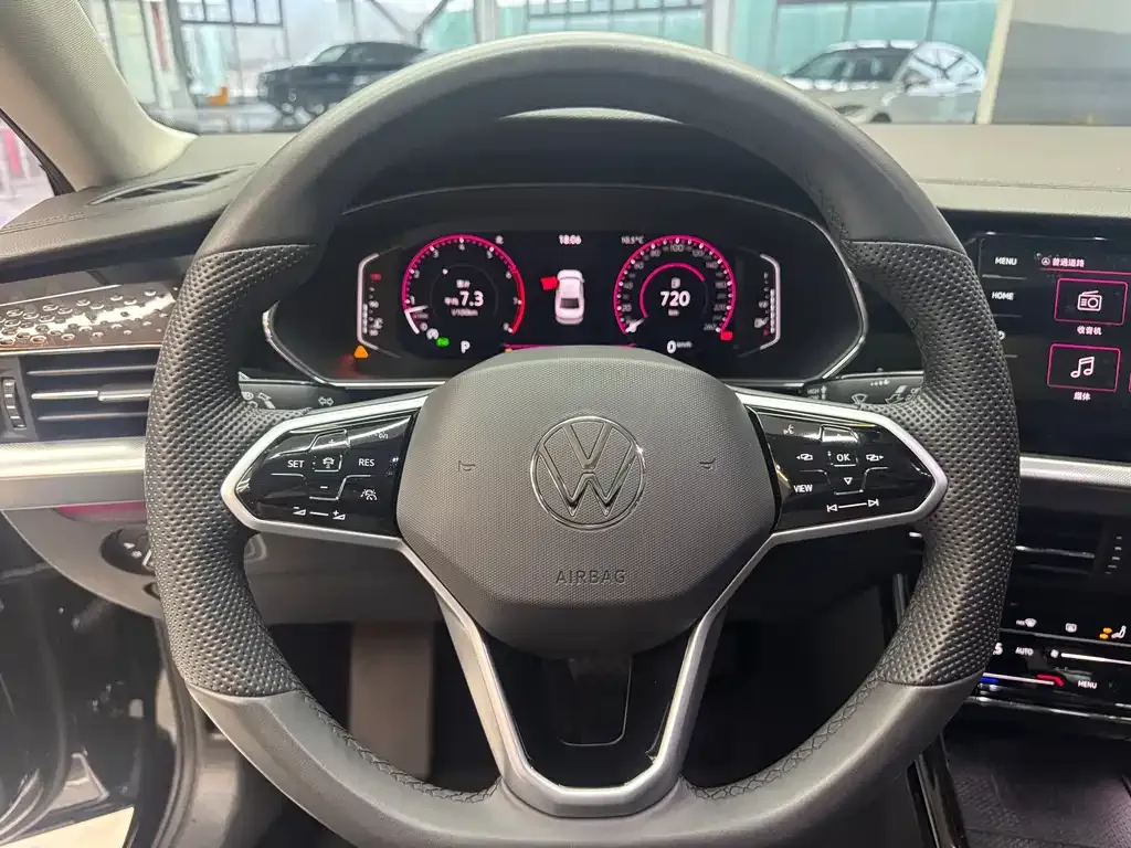 Volkswagen Passat — фото 3