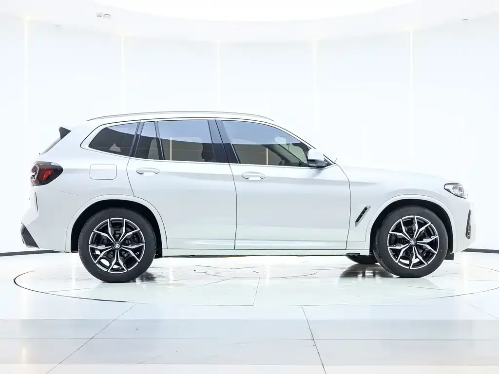 BMW X3 — фото 3