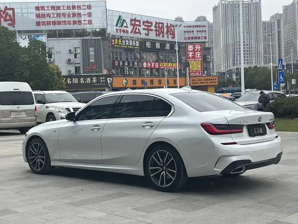 BMW 3 Series — фото 10