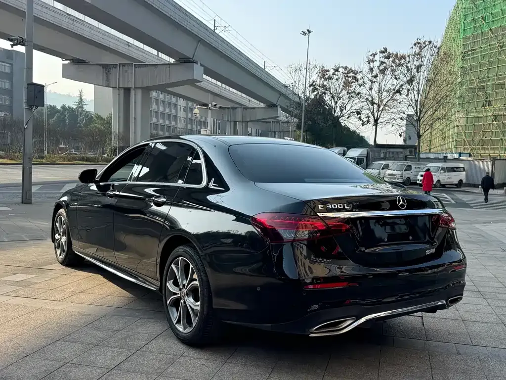 Mercedes-Benz E-Class 2022 из CN, фото 5