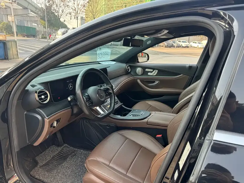 Mercedes-Benz E-Class 2022 из CN, фото 4