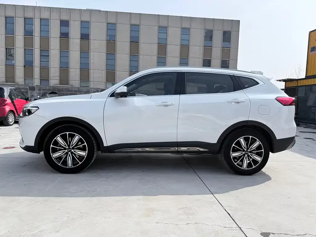 Haval H6 — фото 10