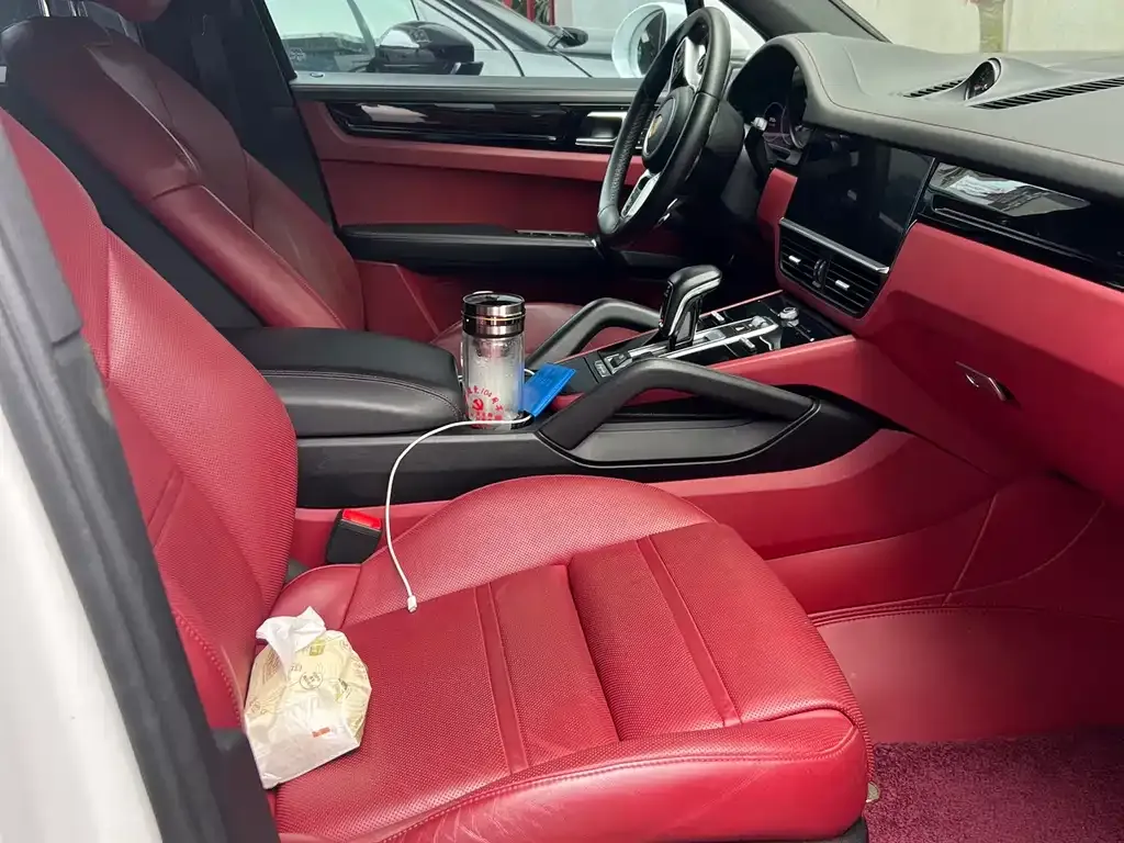 Porsche Cayenne 2023 из CN, фото 3