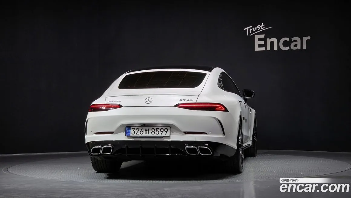Mercedes-Benz AMG GT — фото 8