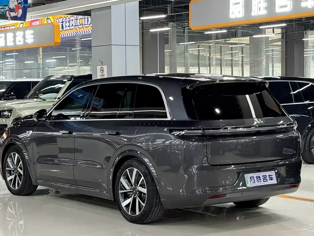 Li Auto L8 2024 из CN, фото 8