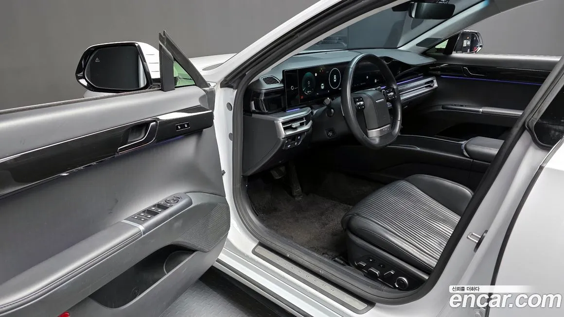 Hyundai Grandeur 2023 из KR, фото 4