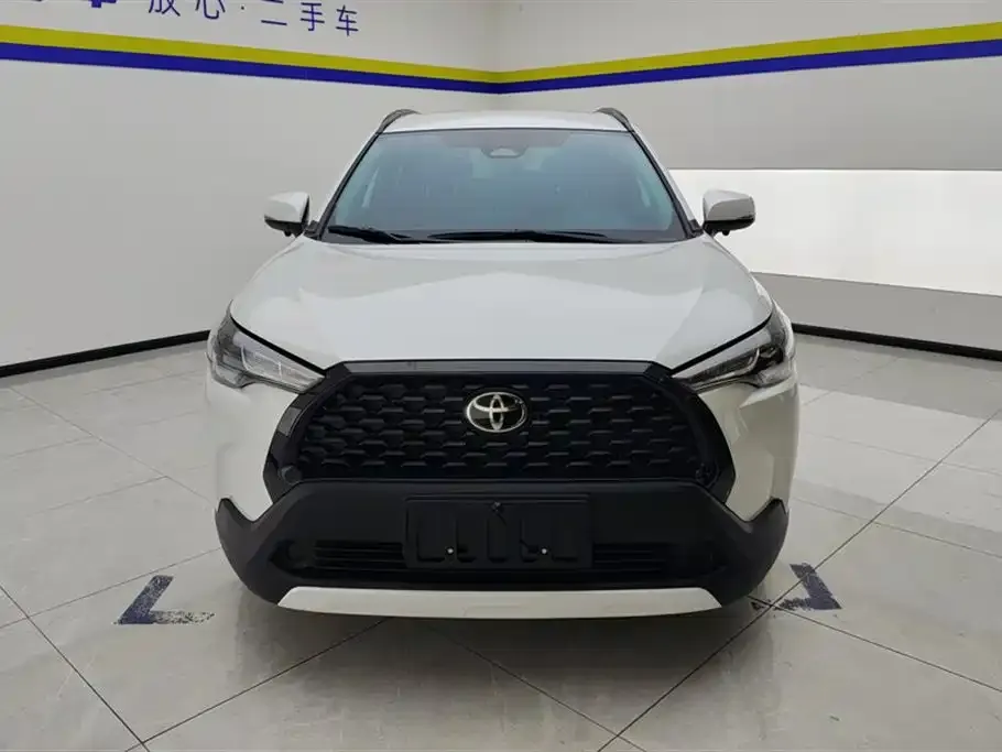 Toyota Corolla Cross — фото 4