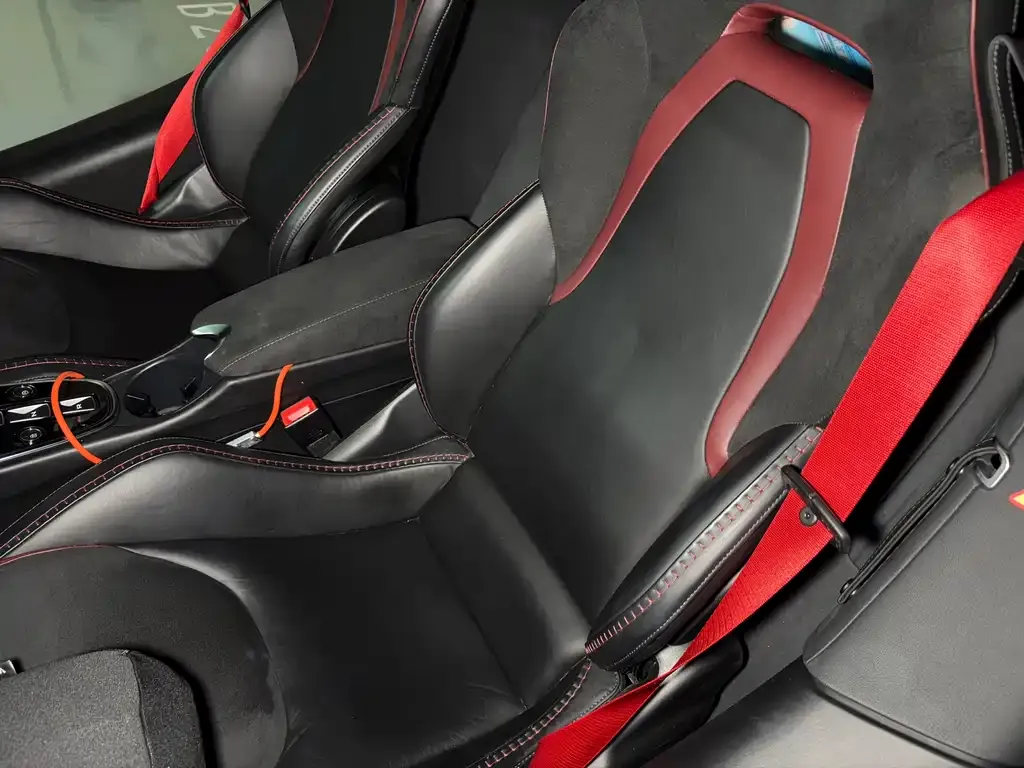 McLaren GT 2023 из CN, фото 8