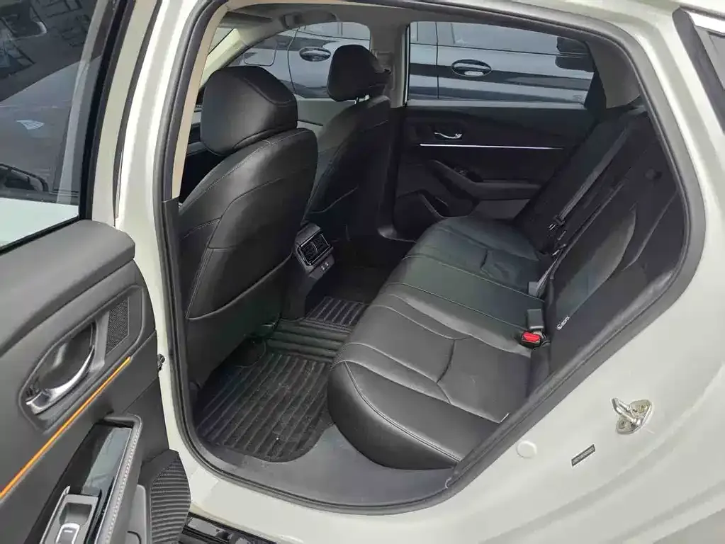 Honda Accord — фото 2