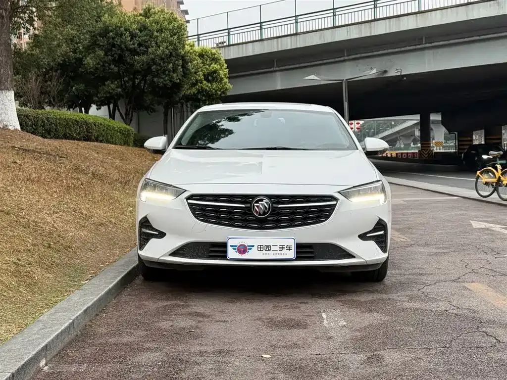 Buick Regal — фото 2