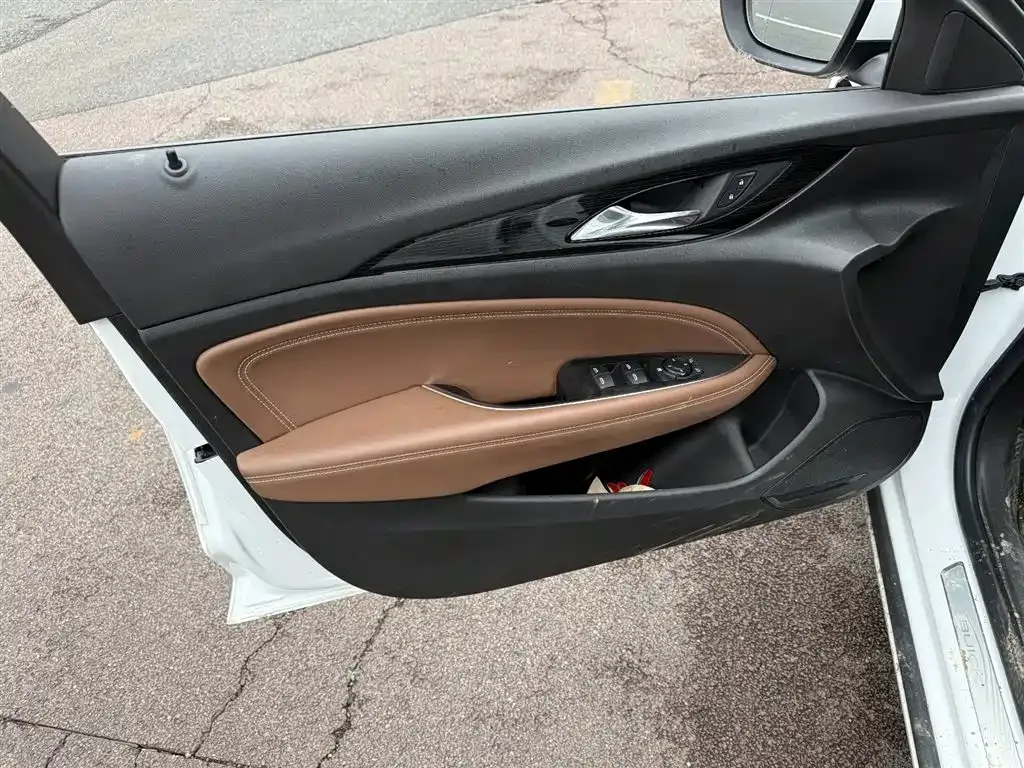 Buick Regal — фото 6