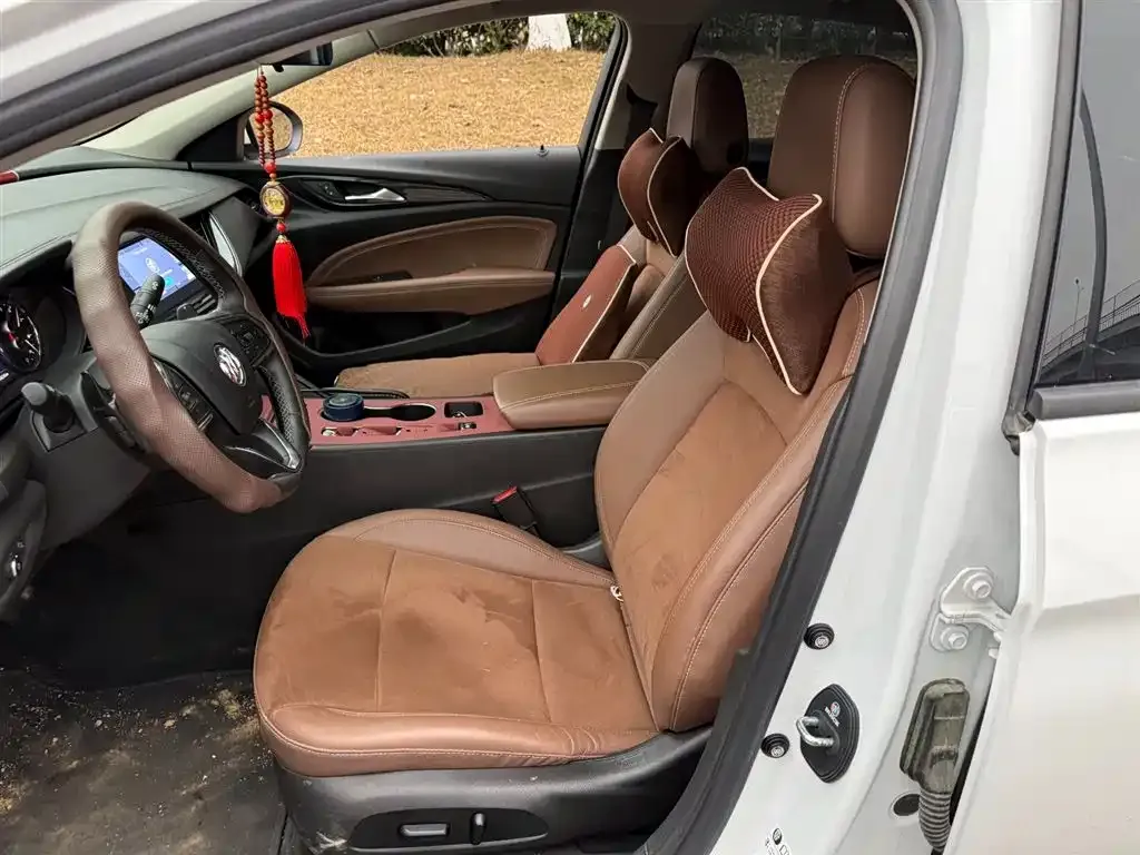 Buick Regal — фото 10