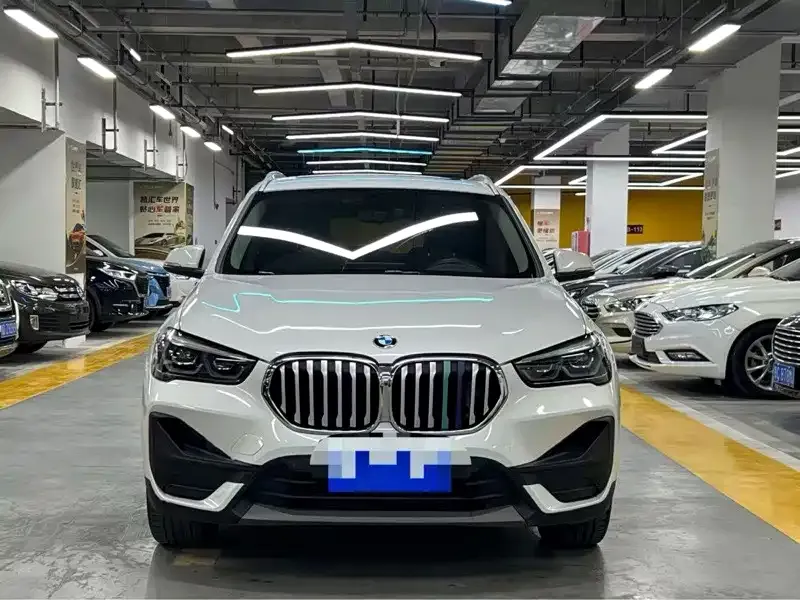 BMW X1 2022 из CN, фото 8