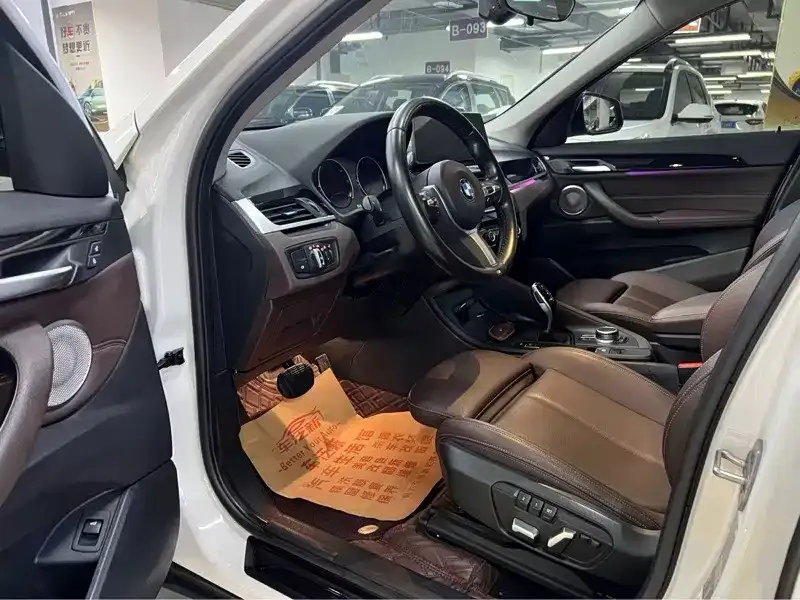 BMW X1 2022 из CN, фото 3