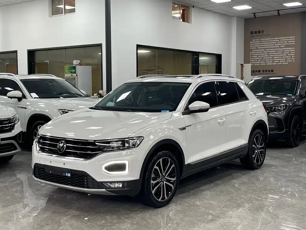 Volkswagen T-Roc 2023 из CN, фото 1