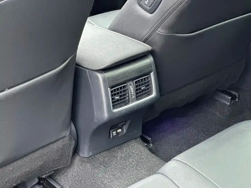 Toyota Camry 2022 из CN, фото 10