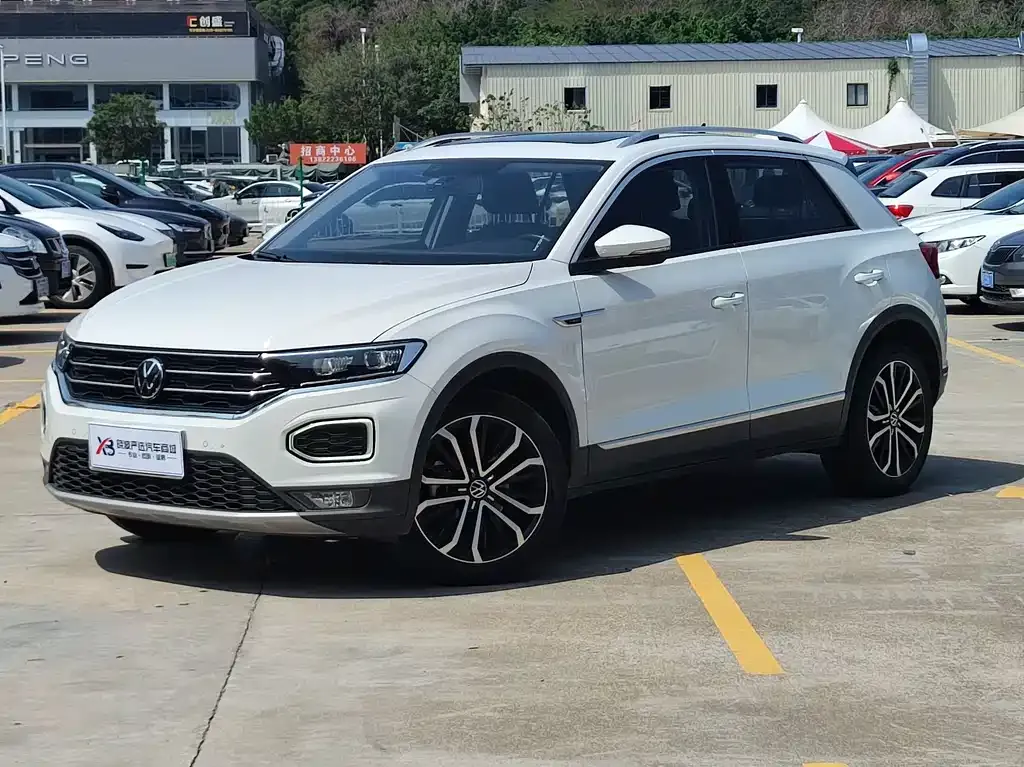 Volkswagen T-Roc 2022 из CN, фото 1
