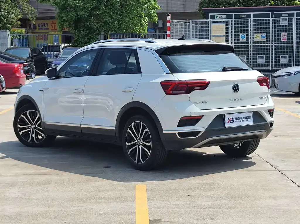 Volkswagen T-Roc 2022 из CN, фото 10