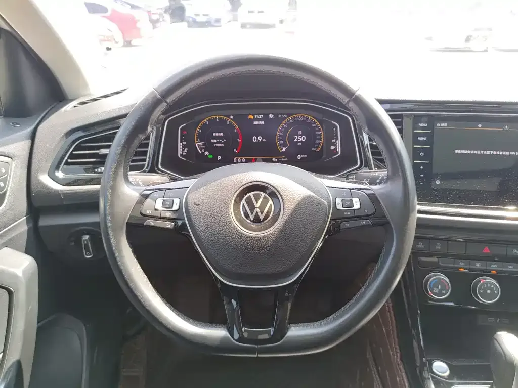 Volkswagen T-Roc 2022 из CN, фото 9