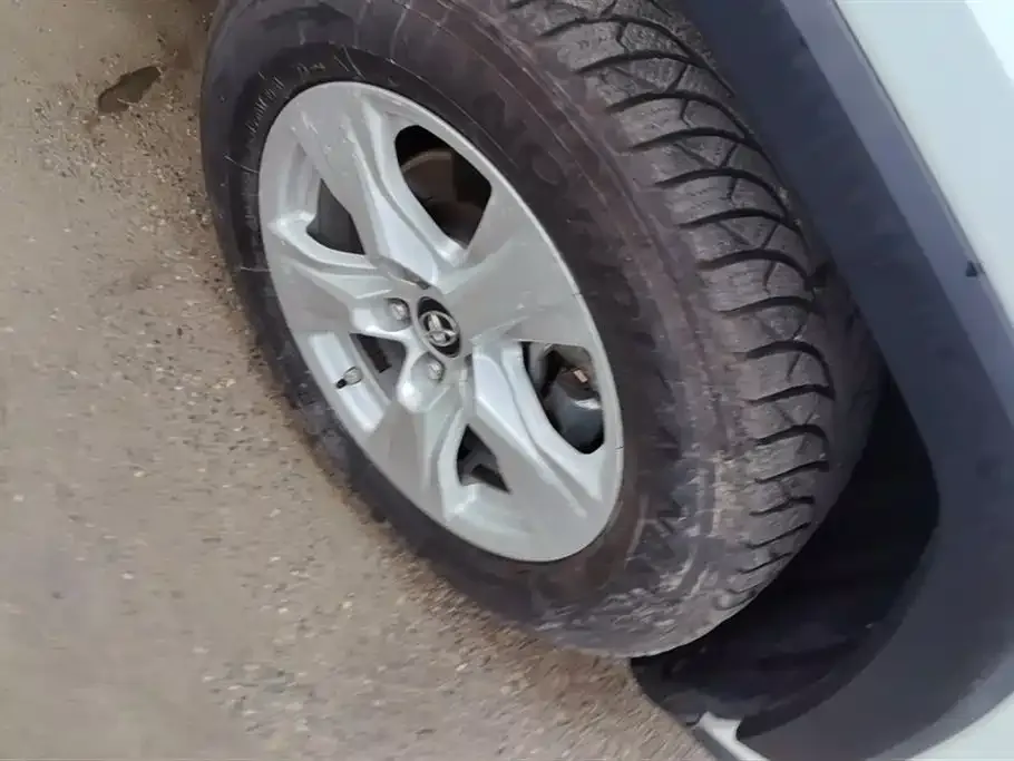 Toyota RAV4 2022 из CN, фото 3