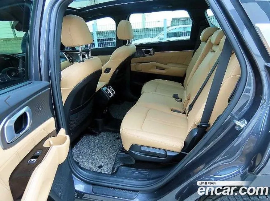 Kia Sorento 2021 из KR, фото 2