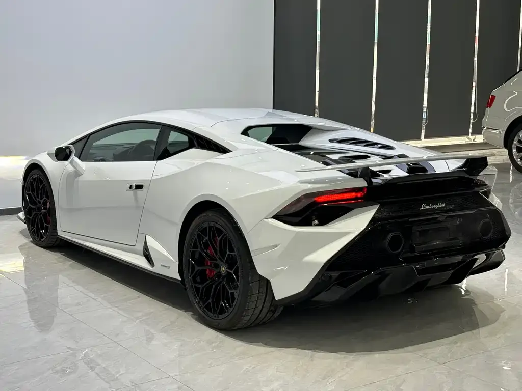 Lamborghini Huracan — фото 2