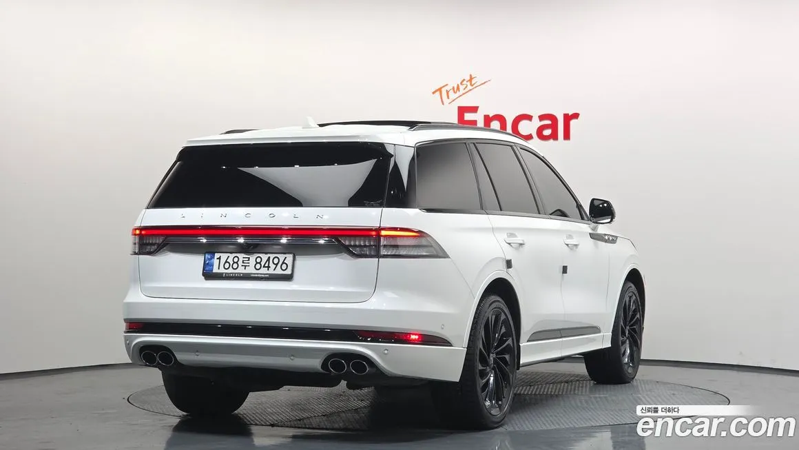 Lincoln Aviator 2023 из KR, фото 4