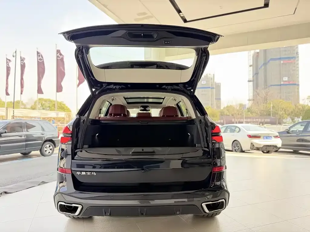 BMW X5 2025 из CN, фото 2