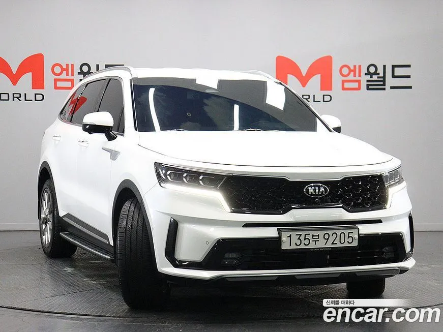 Kia Sorento — фото 7