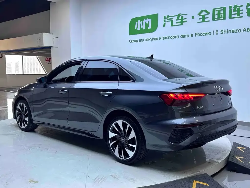 Audi A3 2023 из CN, фото 8