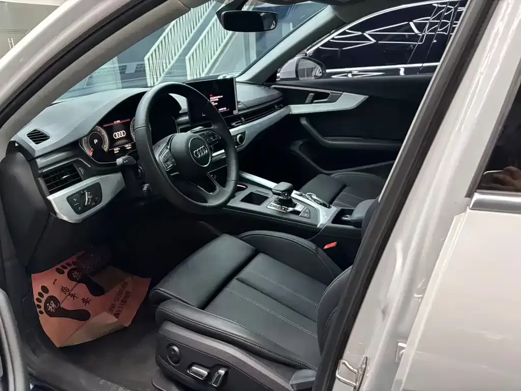 Audi A4L 2025 из CN, фото 8