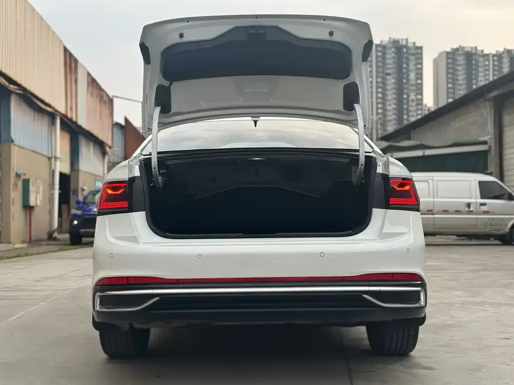 Volkswagen Sagitar 2025 из CN, фото 2