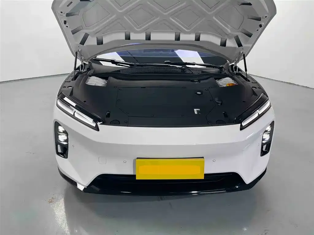 NIO ET5T 2025 из CN, фото 5