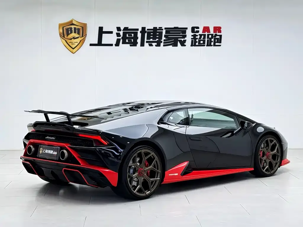 Lamborghini Huracan — фото 7