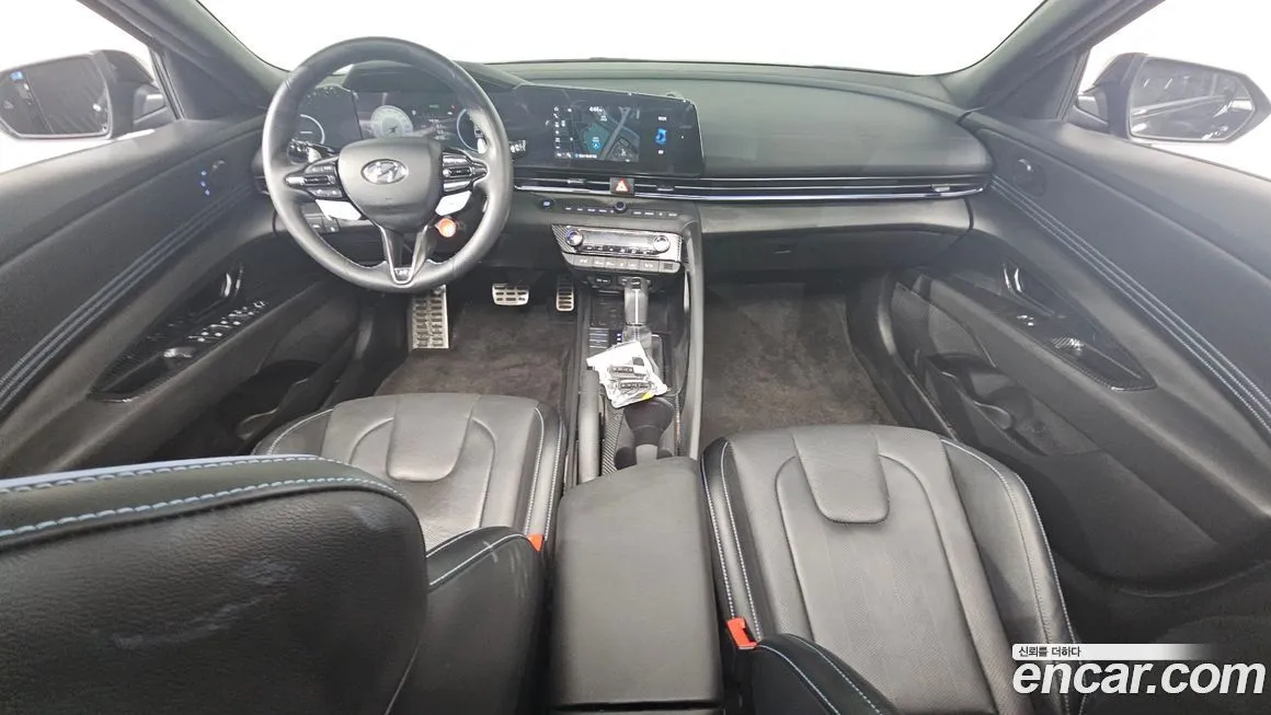 Hyundai AVANTE 2023 из KR, фото 2
