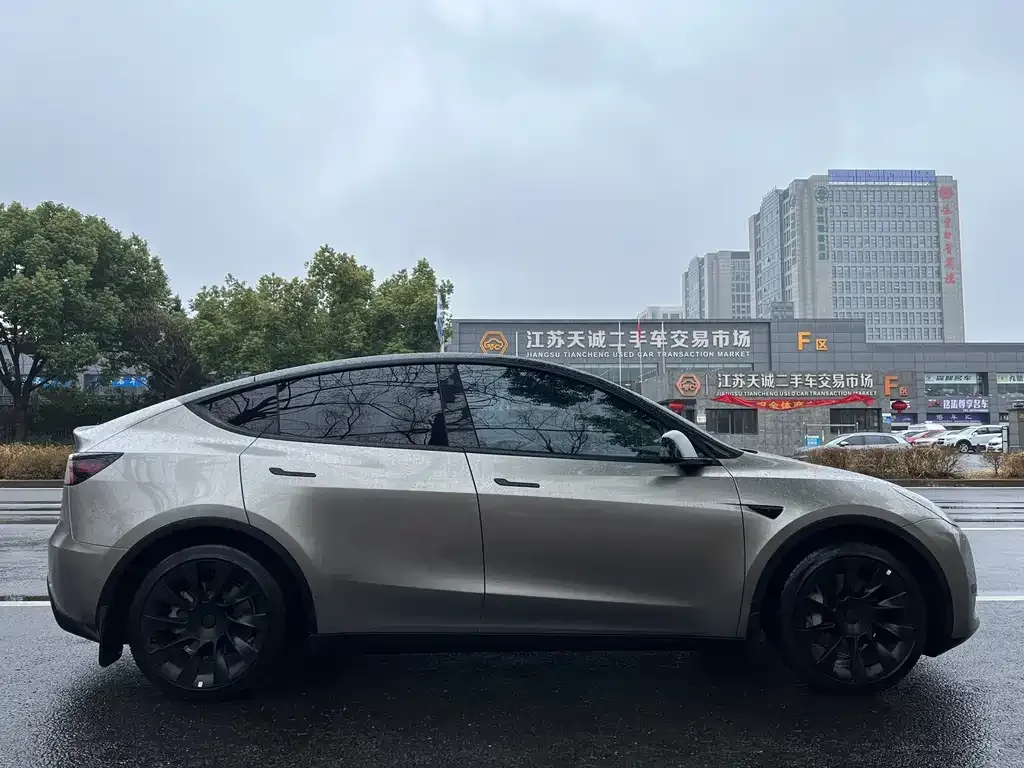 Tesla Model Y 2022 из CN, фото 7