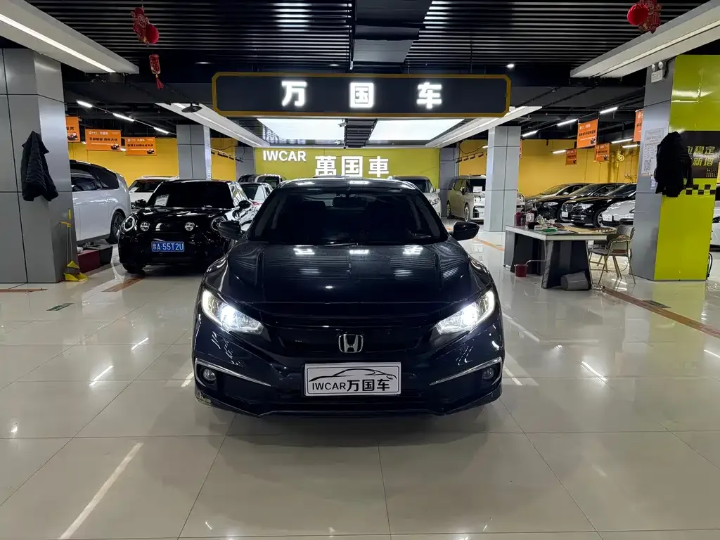 Honda Civic — фото 4