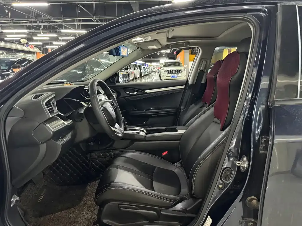 Honda Civic — фото 6