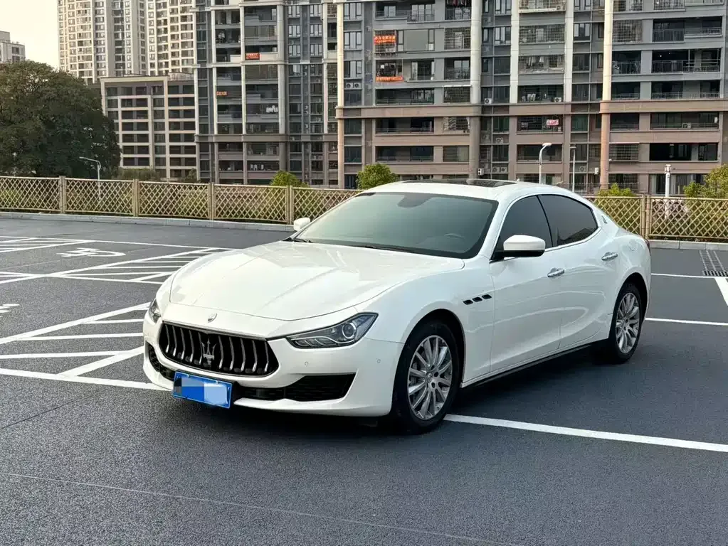 Maserati Ghibli