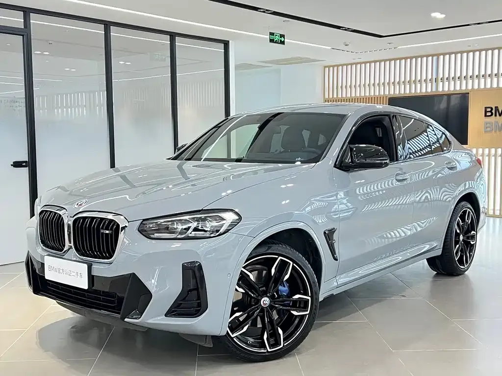 BMW X4 M40i