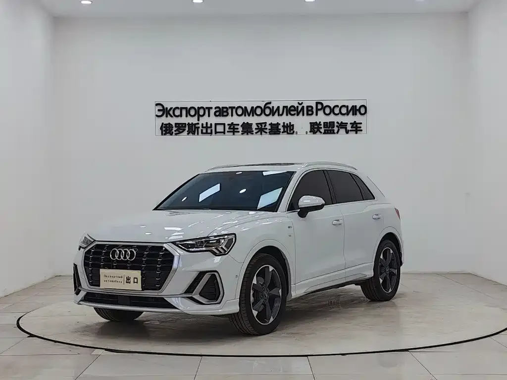 Audi Q3 2022 из CN, фото 1