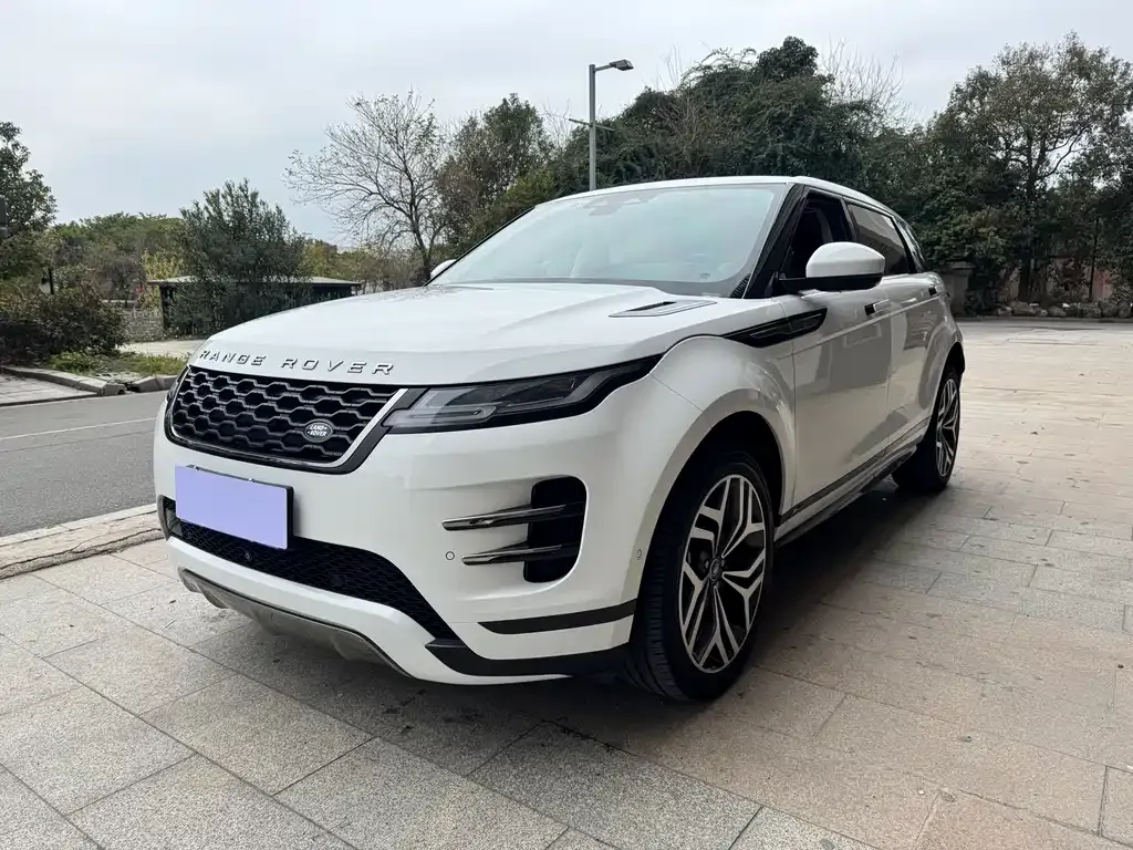 Land Rover Evoque — фото 1